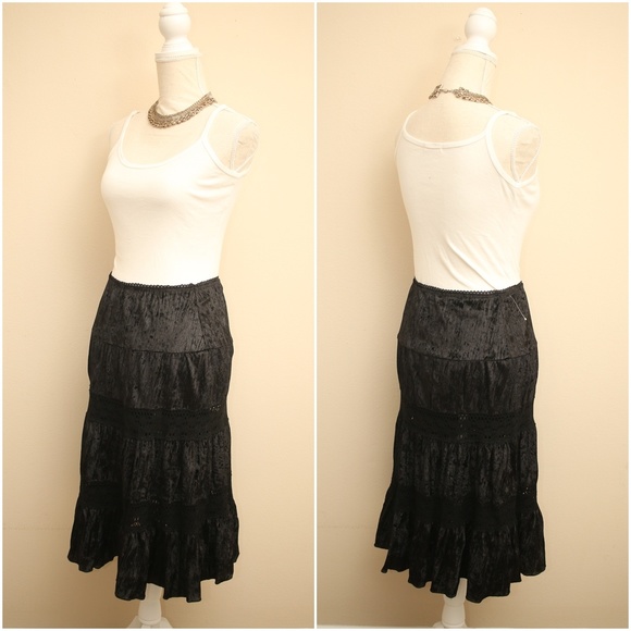NEW Rampage Black Lace Velvet Boho Skirt M - Picture 7 of 8